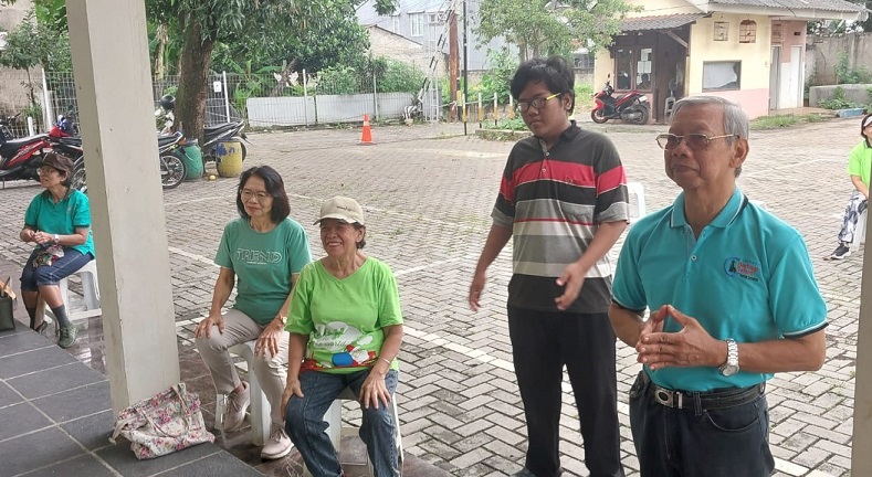 Pak Bagya, pelatih senior